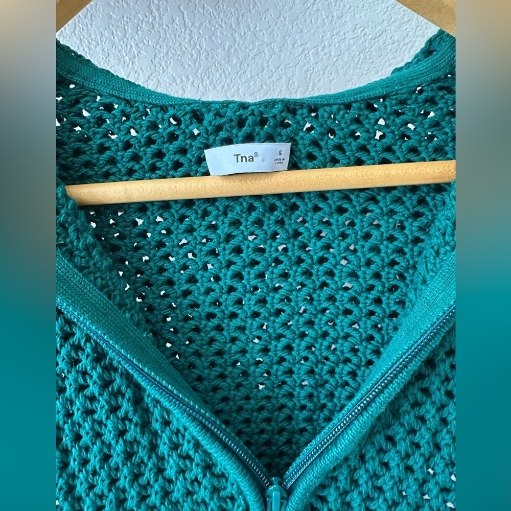 TNA Aritzia Dixie Zip Mess Hoodie in Emerald Green Color Size Small - Picture 5 of 7